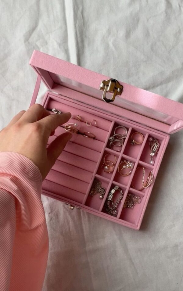 Velvet Organizer Jewelry Box Elegant and soft-touch jewelry box - Image 2
