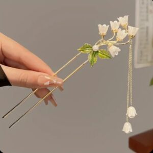 Elegant gold floral hair stick
